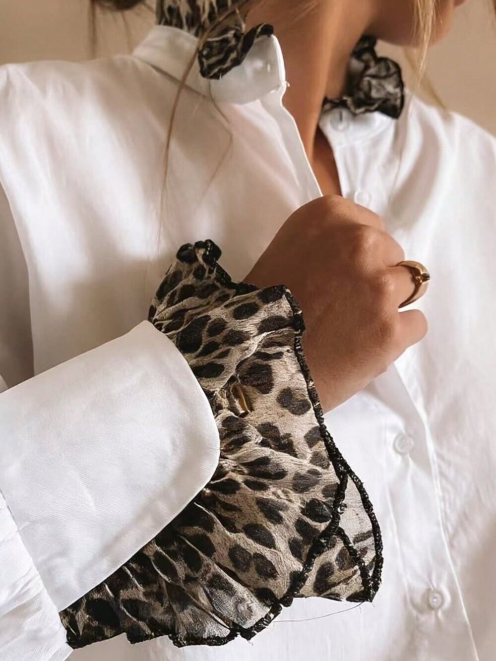White Casual Women's Leopard Print Splice Collar Shirt - Picture 6 of 6